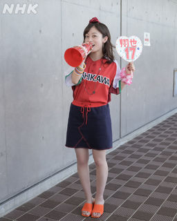 Kanna Hashimoto feet photo thumbnail