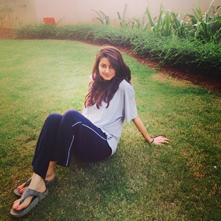 Kanupriya Gupta feet photo 4