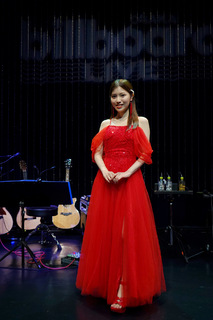 Kaori Ishihara feet photo 5