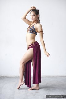 Kara Corvus feet photo thumbnail