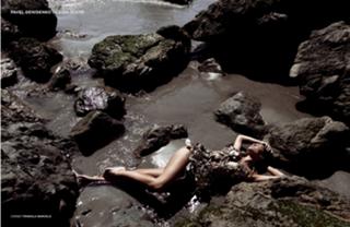 Kara Del Toro feet photo thumbnail