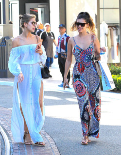 Kara Del Toro feet photo thumbnail