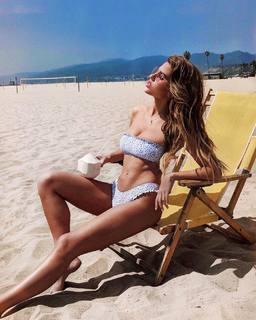 Kara Del Toro feet photo thumbnail