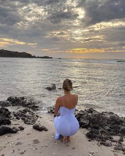 Kara Del Toro feet photo thumbnail