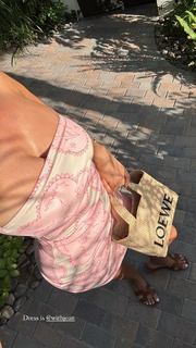 Kara Del Toro feet photo thumbnail
