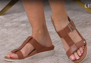 Kara Preston feet photo thumbnail