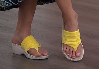 Kara Preston feet photo thumbnail
