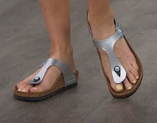 Kara Preston feet photo thumbnail
