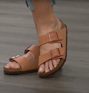 Kara Preston feet photo thumbnail