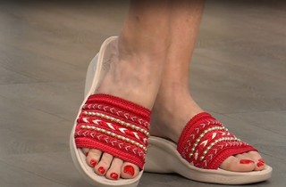 Kara Preston feet photo thumbnail