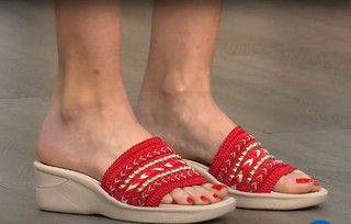 Kara Preston feet photo thumbnail