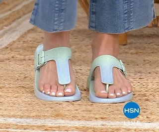 Kara Preston feet photo thumbnail