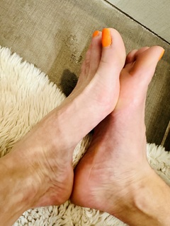 Kara Preston feet photo thumbnail