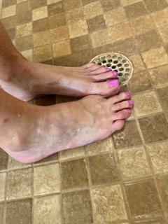 Kara Preston feet photo thumbnail