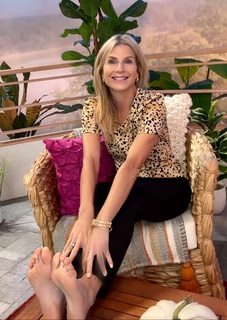 Kara Preston feet photo thumbnail