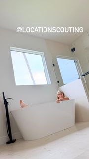 Kara Preston feet photo thumbnail
