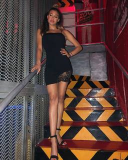 Kara Royster feet photo 14