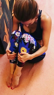 Kara Tointon feet photo thumbnail