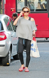 Kara Tointon feet photo thumbnail