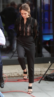 Kara Tointon feet photo thumbnail