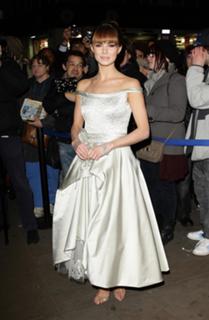 Kara Tointon feet photo thumbnail