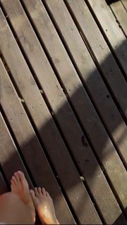 Kara Tointon feet photo thumbnail