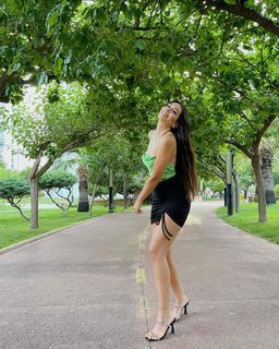 Kardeniz Kilic feet photo 5