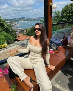 Kardeniz Kilic feet photo 8