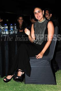 Kareena Kapoor feet photo thumbnail