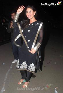 Kareena Kapoor feet photo thumbnail