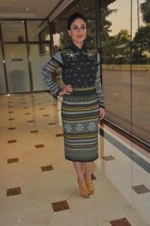 Kareena Kapoor feet photo thumbnail