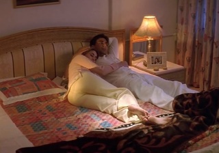 Kareena Kapoor feet photo thumbnail