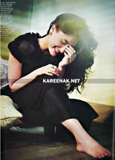 Kareena Kapoor feet photo thumbnail