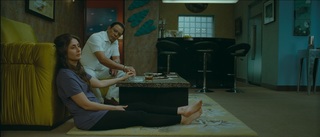 Kareena Kapoor feet photo thumbnail