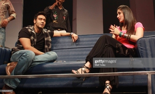 Kareena Kapoor feet photo thumbnail