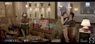 Kareena Kapoor feet photo thumbnail