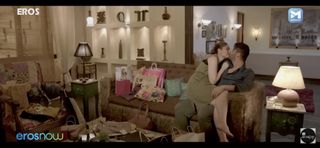 Kareena Kapoor feet photo thumbnail