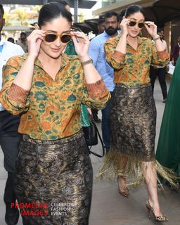 Kareena Kapoor feet photo 8