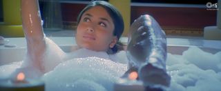Kareena Kapoor feet photo 15