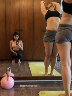 Kareena Kapoor feet photo 6