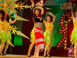 Kareena Kapoor feet photo thumbnail