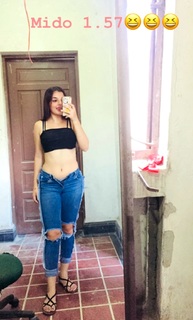 Karely Ruiz feet photo thumbnail