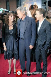 Karen Allen feet photo thumbnail