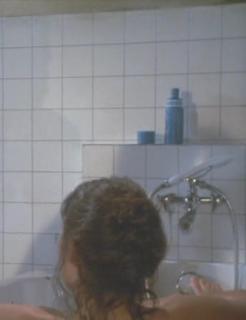 Karen Allen feet photo thumbnail