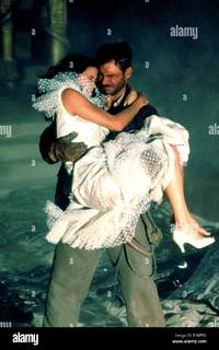 Karen Allen feet photo thumbnail