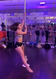Karen Barrera feet photo 15