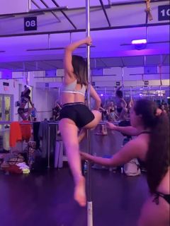 Karen Barrera feet photo 9
