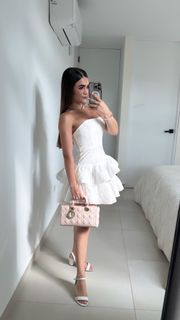 Karen Barrera feet photo 11