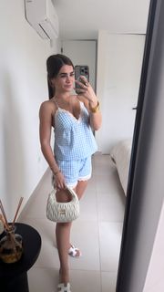 Karen Barrera feet photo 5
