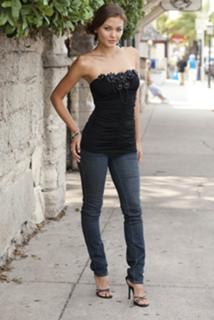 Karen Carreno feet photo 3